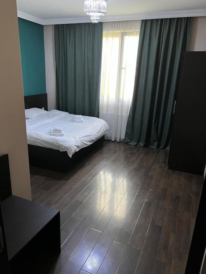 메스티아 Monte Bianco B&B 외부 사진
